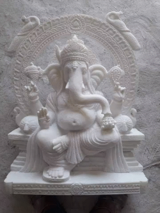 MARBLE STATUE